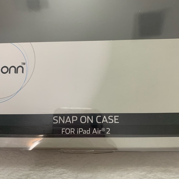 Onn Ipad Air 2 snap on case (not an apple product) - Picture 2 of 3